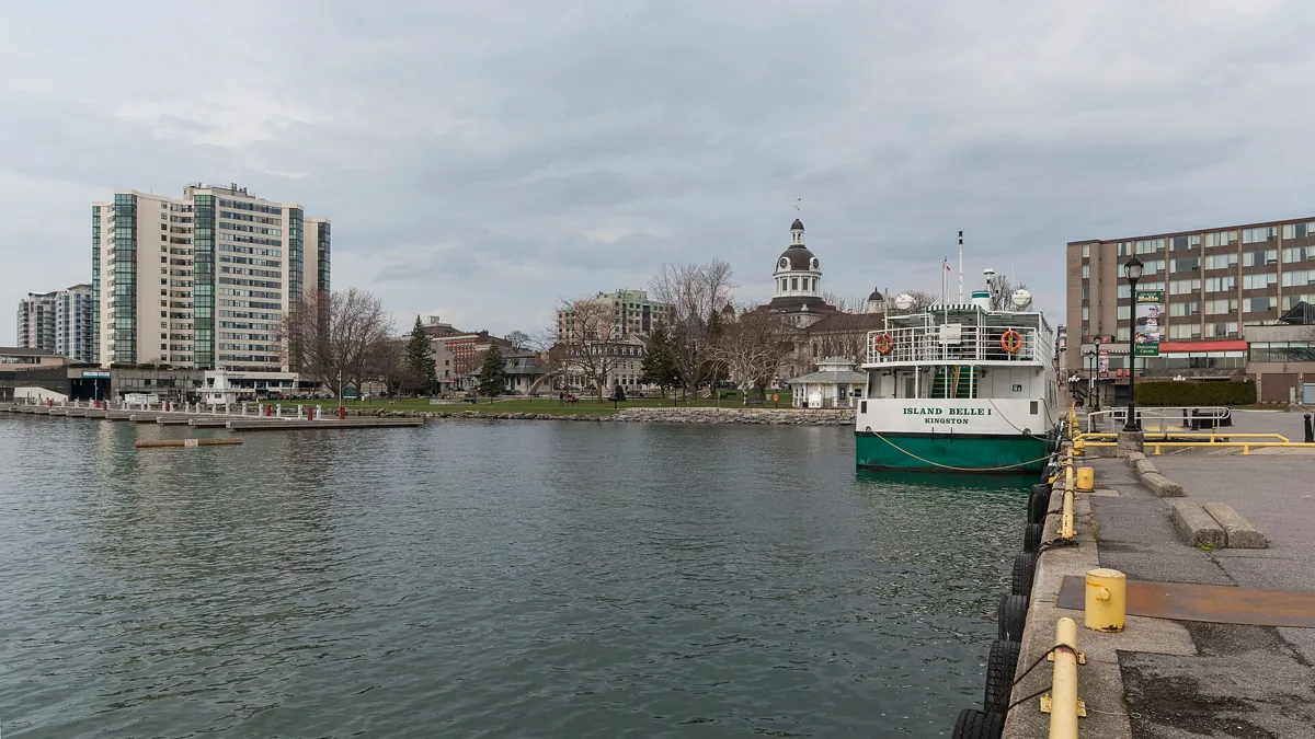 Vue de Kingston